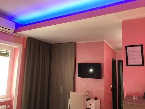 Apart Otel B&B Roma 4*
