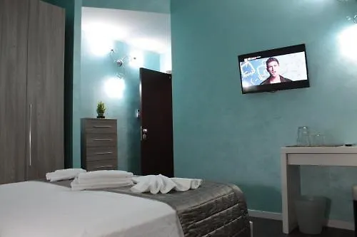 Apart Otel B&B Roma 4*